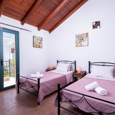 Apartamento Vrisanos Pitsidia Exterior foto