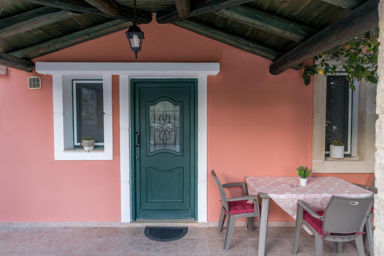 Apartamento Vrisanos Pitsidia Exterior foto