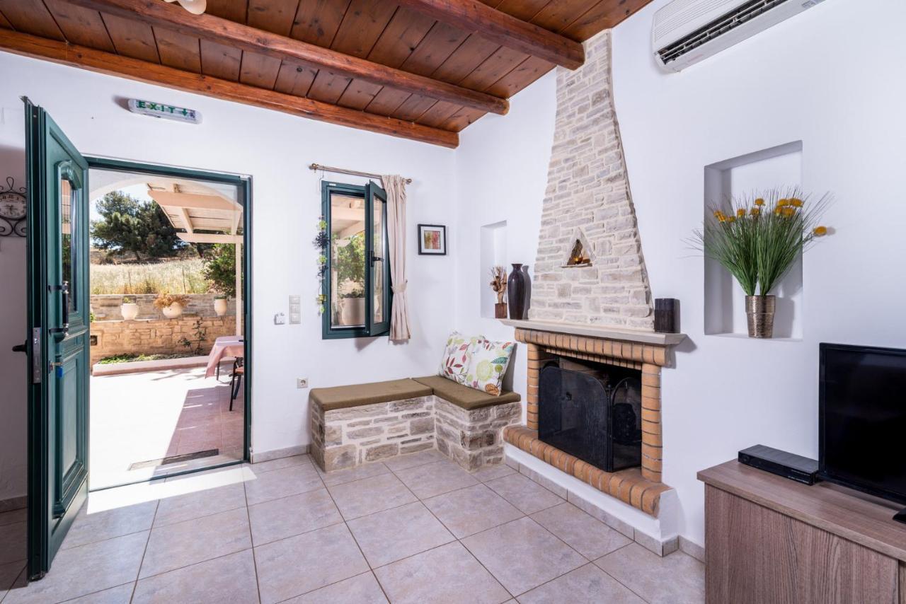 Apartamento Vrisanos Pitsidia Exterior foto