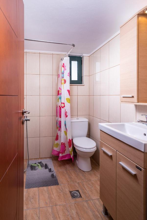 Apartamento Vrisanos Pitsidia Exterior foto