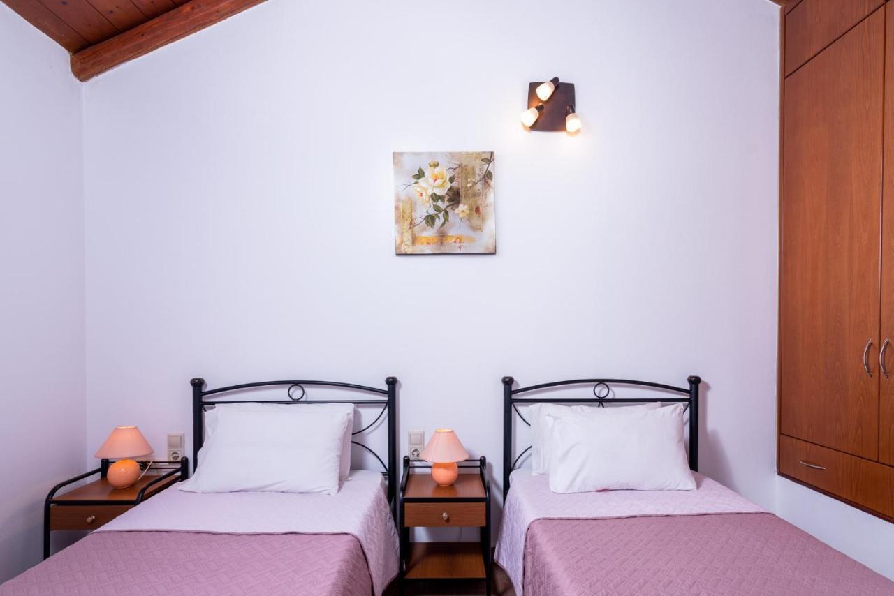 Apartamento Vrisanos Pitsidia Exterior foto